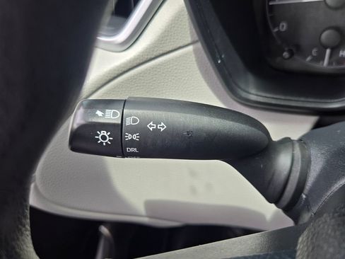 Used 2023 Toyota Corolla Cross L FWD image 26