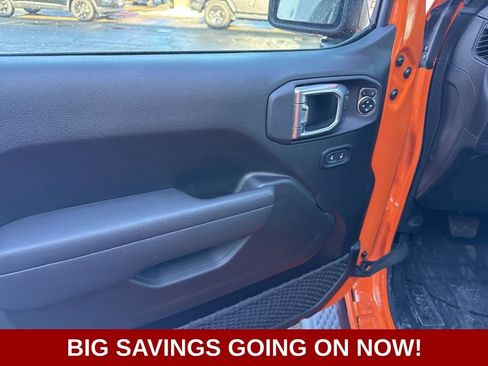 New 2025 Jeep Gladiator Sport image 19