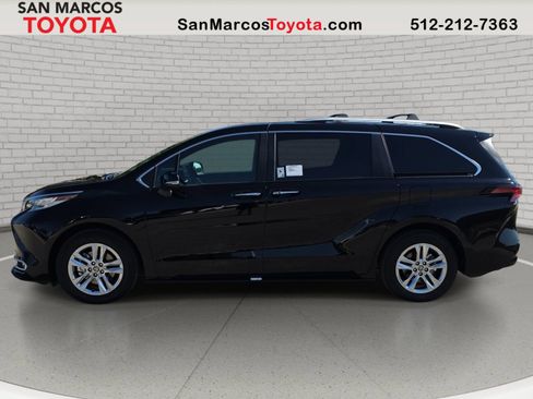 New 2026 Toyota Sienna Limited AWD/4WD image 8
