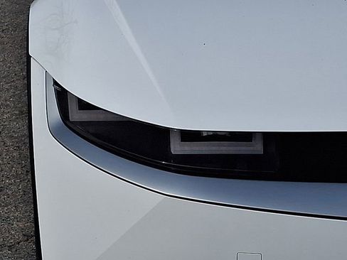 Used 2024 Hyundai Ioniq 5 SE image 10