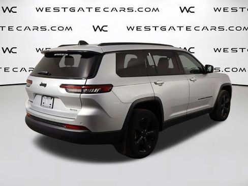 Used 2023 Jeep Grand Cherokee L Laredo AWD/4WD image 50