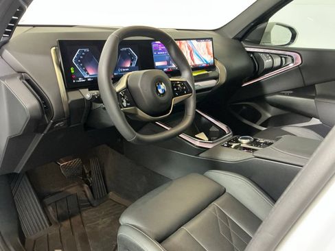 Used 2025 BMW X3 xDrive30i w/ Convenience Package AWD/4WD image 20