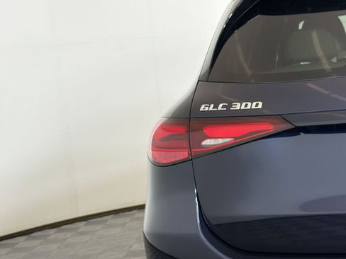 Used 2024 Mercedes-Benz GLC 300 image 13