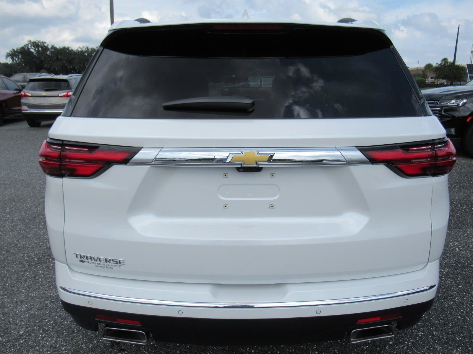 Certified 2023 Chevrolet Traverse High Country FWD image 6