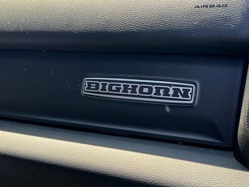 Used 2020 RAM 2500 Big Horn w/ Level 1 Equipment Group AWD/4WD image 17