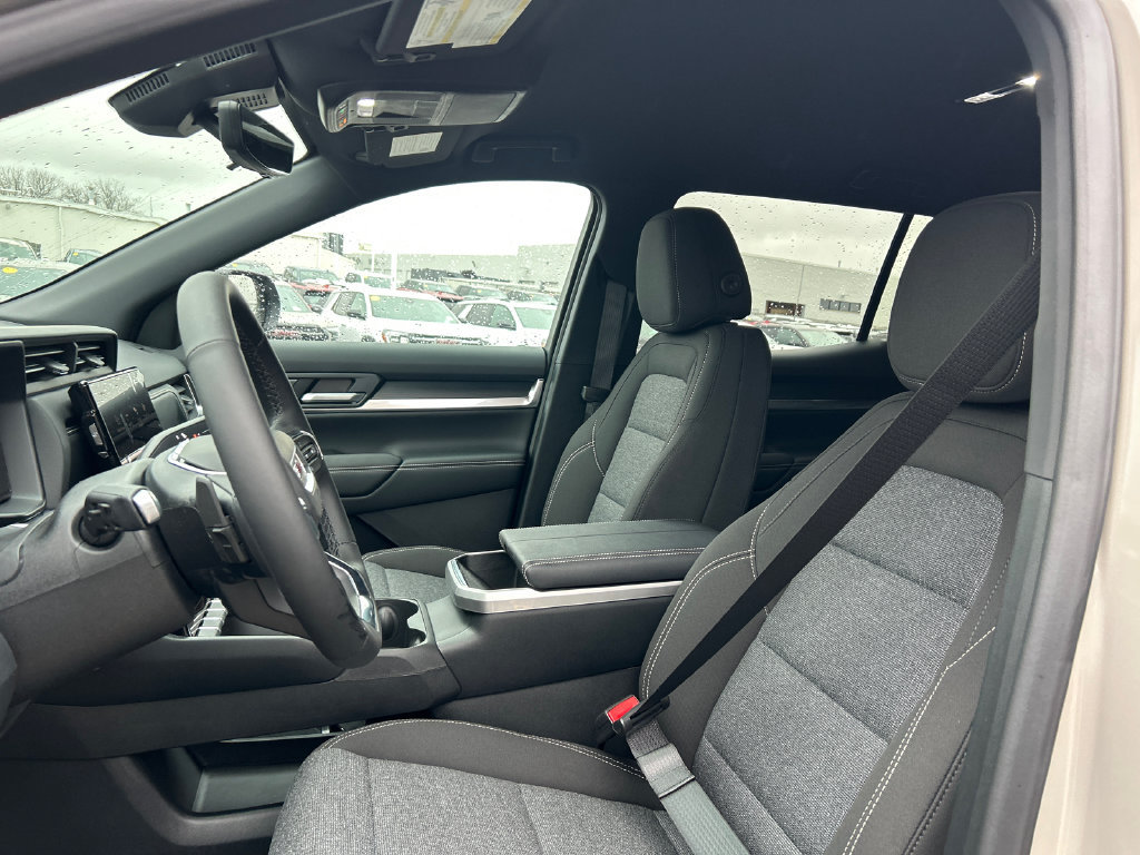 New 2026 GMC Terrain Elevation w/ Black Edition AWD/4WD image 17