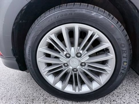 Used 2020 Hyundai Kona SEL FWD image 12