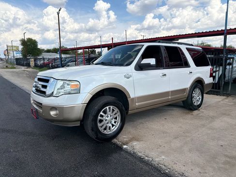 Used 2012 Ford Expedition King Ranch RWD image 17