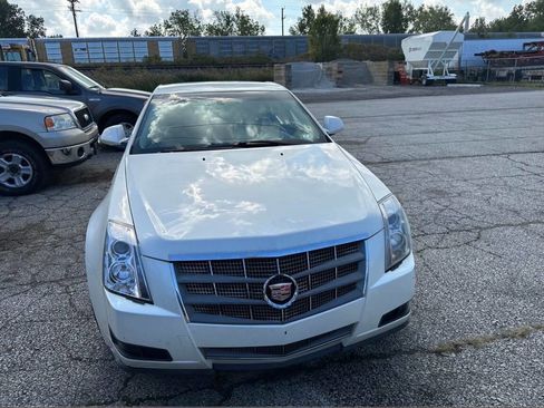 Used 2009 Cadillac CTS 3.6 w/ Wood Trim Package image 3