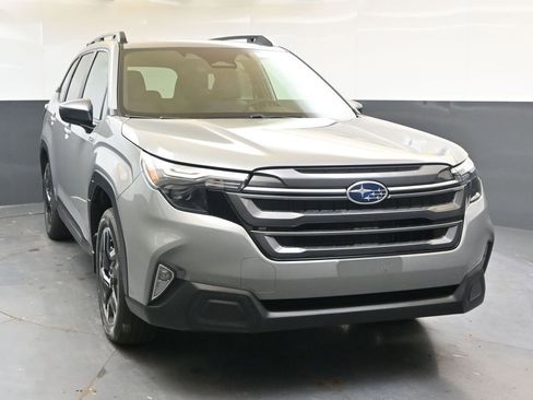 New 2026 Subaru Forester Premium AWD/4WD image 4