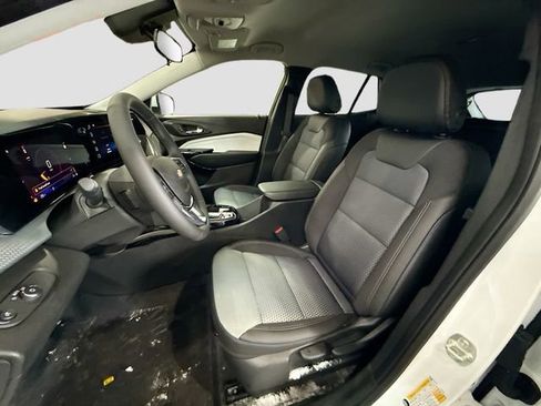 New 2026 Chevrolet Trax LT w/ Driver Confidence Package image 22