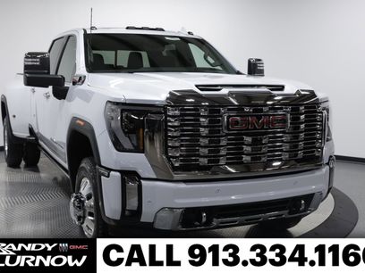 New 2026 GMC Sierra 3500 Denali w/ Denali Reserve Package
