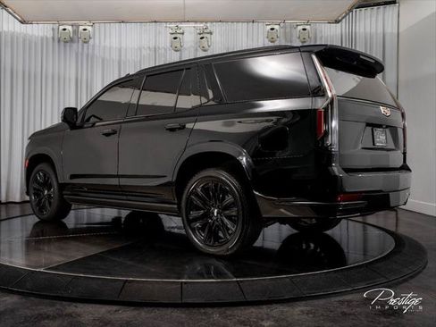 Used 2022 Cadillac Escalade Sport w/ Touring Package AWD/4WD image 9