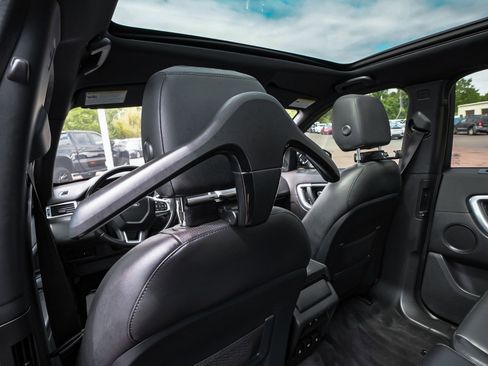 Used 2019 Land Rover Discovery Sport HSE Luxury AWD/4WD image 34