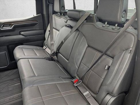 Certified 2023 Chevrolet Silverado 1500 High Country w/ Technology Package image 20