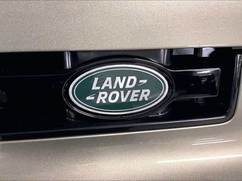 Certified 2025 Land Rover Defender 110 S image 32