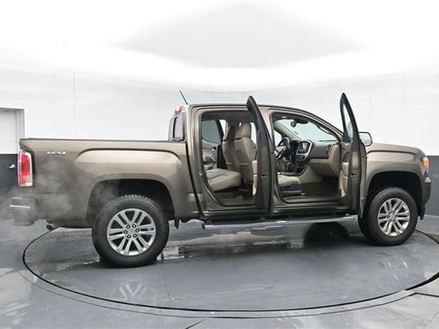 Used 2017 GMC Canyon SLT w/ Driver Alert Package image 50