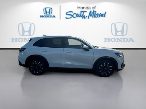 New 2027 Honda HR-V EX-L image 8