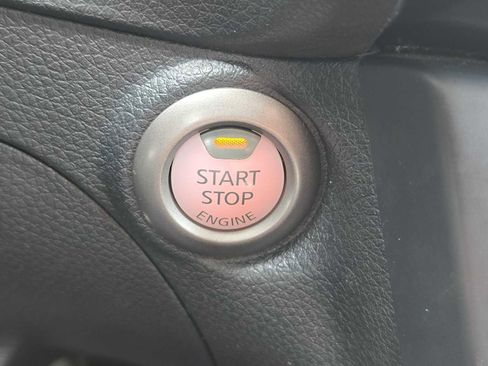 Used 2017 Nissan Sentra SV image 26