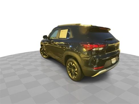Used 2023 Chevrolet TrailBlazer LT image 9