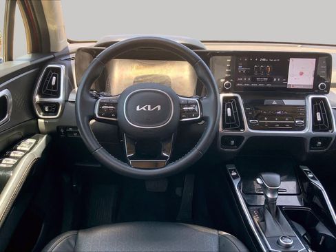 Used 2022 Kia Sorento SX FWD image 6