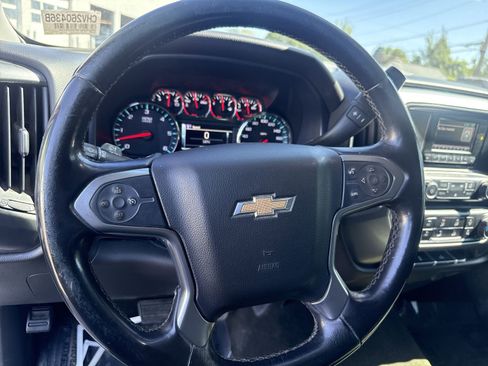 Used 2015 Chevrolet Silverado 1500 LT AWD/4WD image 11