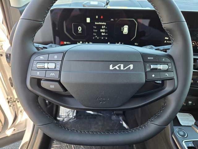 New 2026 Kia Sportage SX FWD image 16