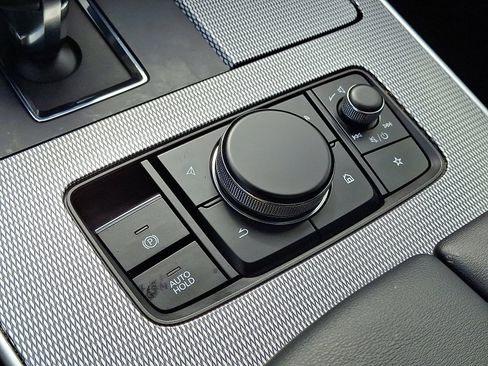 Certified 2024 MAZDA CX-90 3.3 Turbo w/ Preferred Package image 19