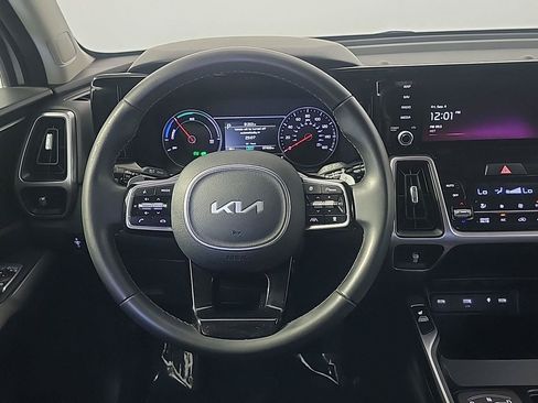 Used 2023 Kia Sorento EX AWD/4WD image 22
