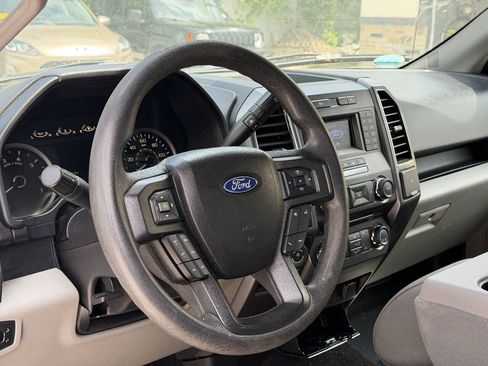 Used 2018 Ford F150 XLT w/ Trailer Tow Package AWD/4WD image 7