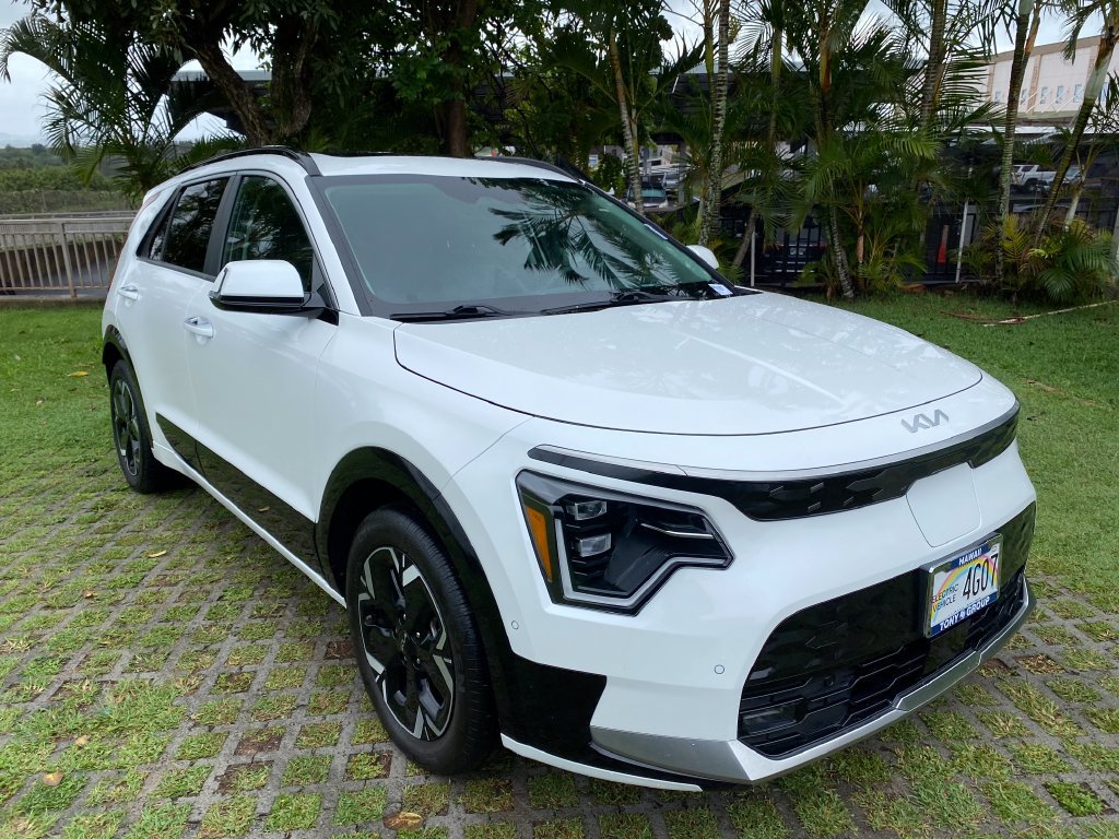 Used 2023 Kia Niro Wave FWD image 19