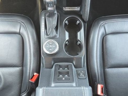 Used 2025 Ford Bronco Outer Banks w/ Sasquatch Package image 39