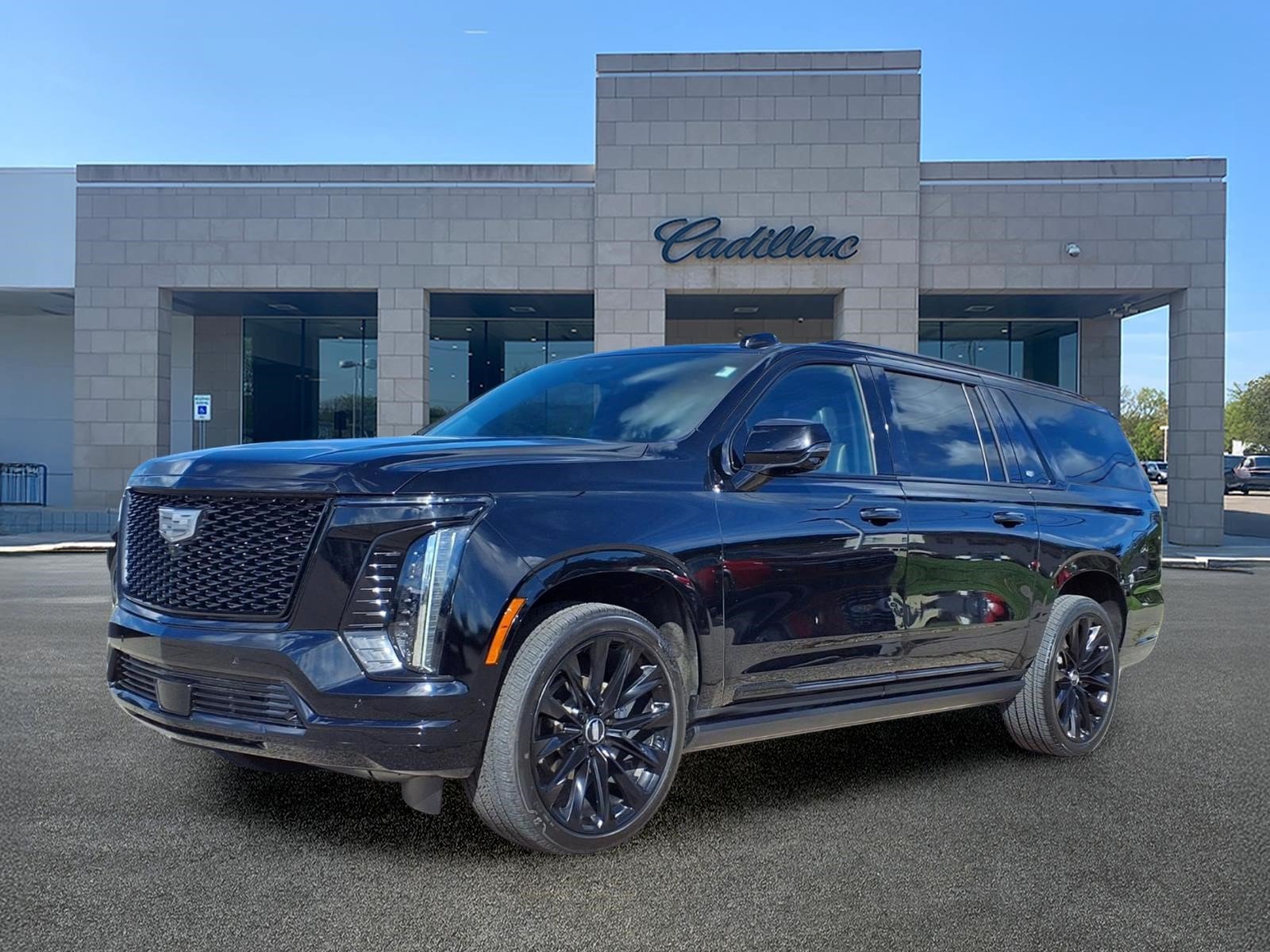 Used 2025 Cadillac Escalade ESV Sport Platinum AWD/4WD 360° Tour