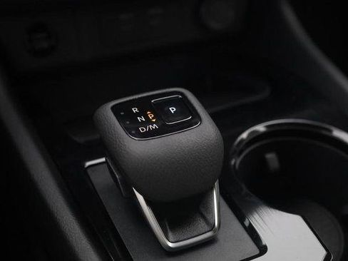 New 2026 Nissan Rogue Dark Armor AWD/4WD image 18