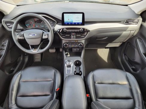 Certified 2022 Ford Escape SEL image 18