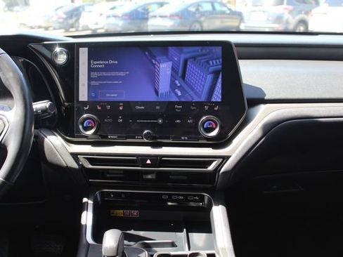 Used 2024 Lexus TX 350 FWD w/ Captains Chair Package image 46