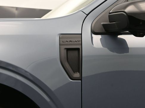 New 2025 Ford Maverick Lariat w/ Black Appearance Package AWD/4WD image 8