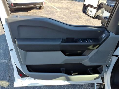Certified 2024 Ford F250 XL w/ 360-Degree Camera Package image 16