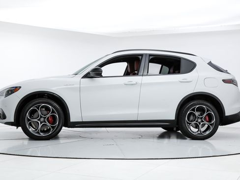 New 2026 Alfa Romeo Stelvio Sprint w/ Convenience Package AWD/4WD image 2