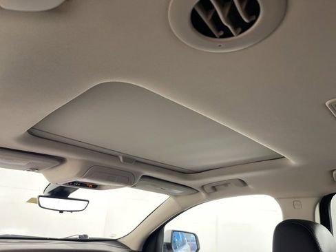 Used 2021 GMC Acadia Denali w/ Denali Ultimate Package image 21