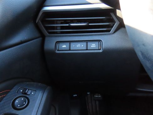 Used 2020 Nissan Altima 2.0 SR image 37