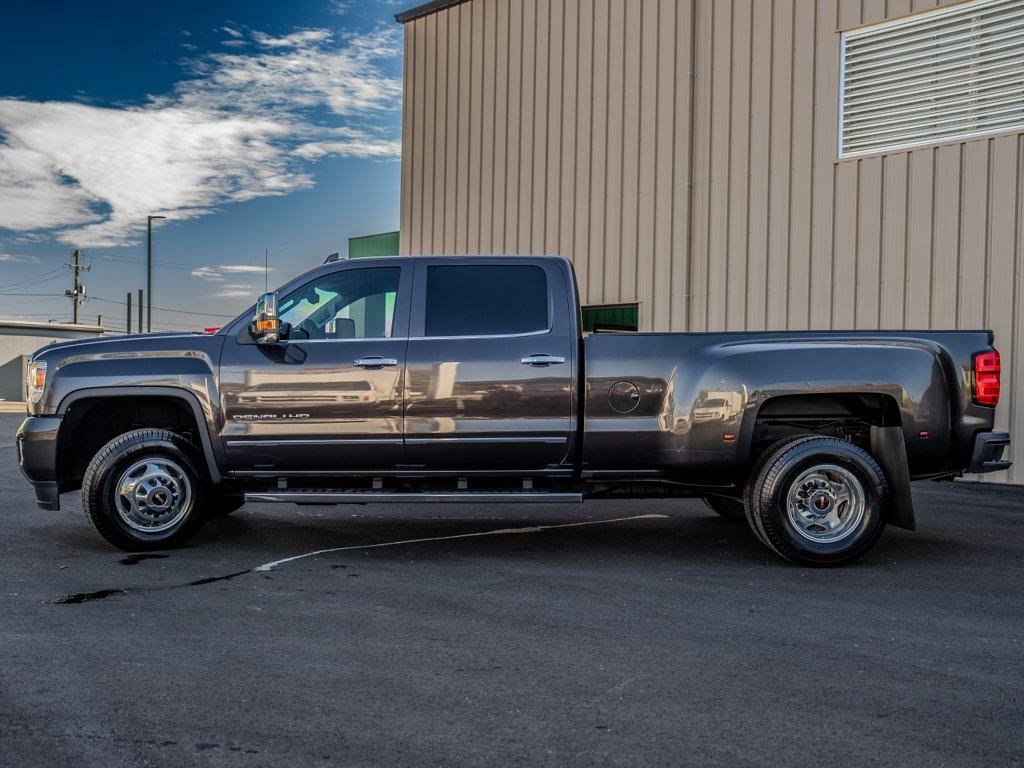 Used 2016 GMC Sierra 3500 Denali w/ Duramax Plus Package AWD/4WD image 5