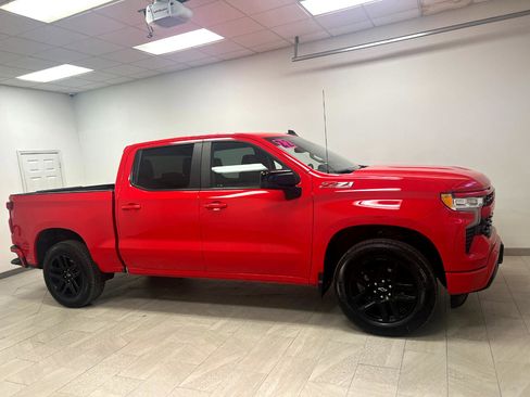 Used 2022 Chevrolet Silverado 1500 RST image 9