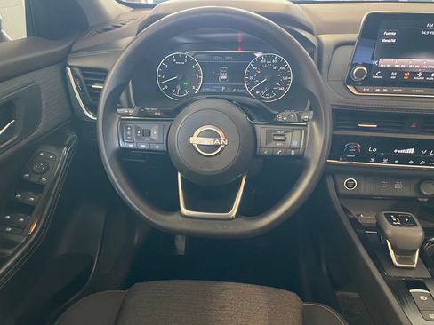 Certified 2023 Nissan Rogue SV FWD image 13