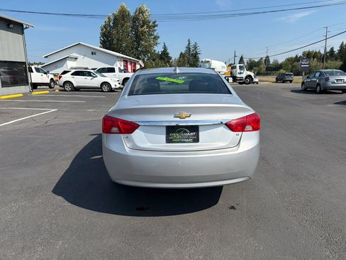 Used 2019 Chevrolet Impala LT FWD image 7