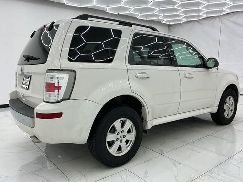 Used 2010 Mercury Mariner 2WD image 6