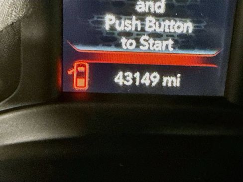 Used 2022 RAM 1500 Big Horn AWD/4WD image 5