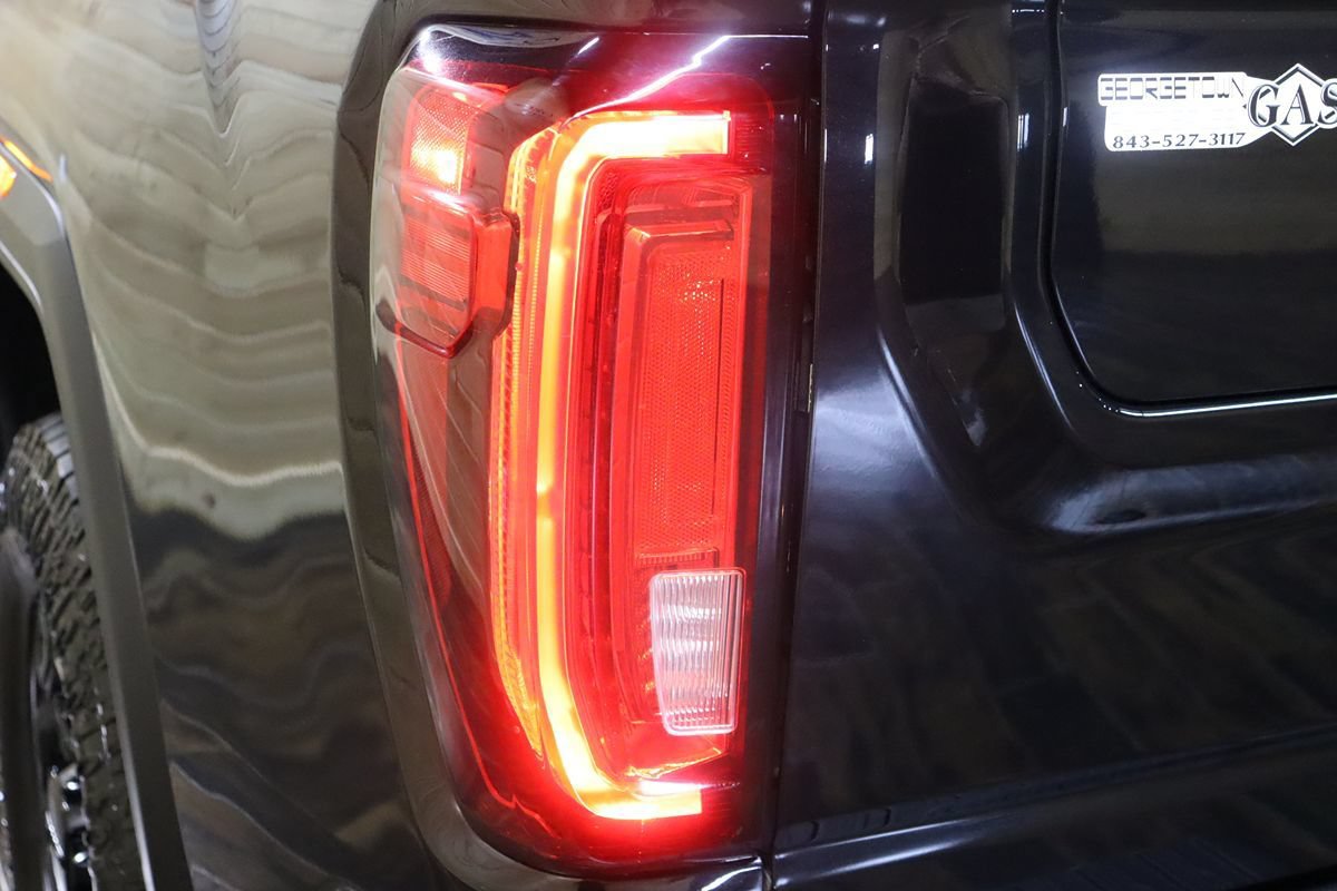 Used 2023 GMC Sierra 2500 AT4 w/ AT4 Premium Plus Package AWD/4WD image 26