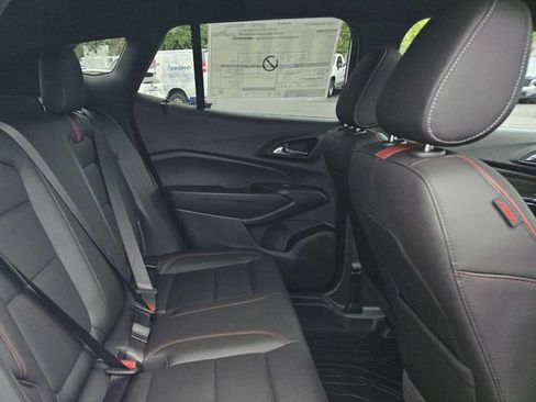 New 2026 Chevrolet Trax RS w/ Sunroof Package FWD image 14