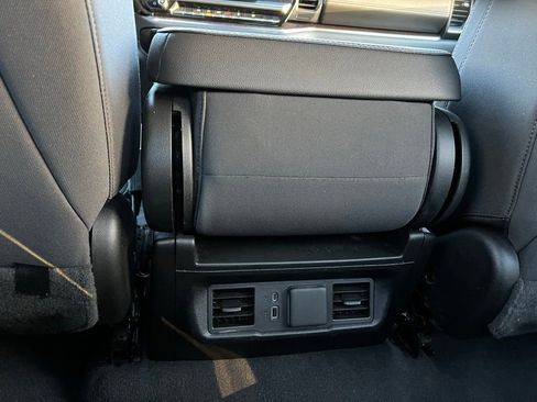 Used 2023 GMC Sierra 1500 Elevation image 28